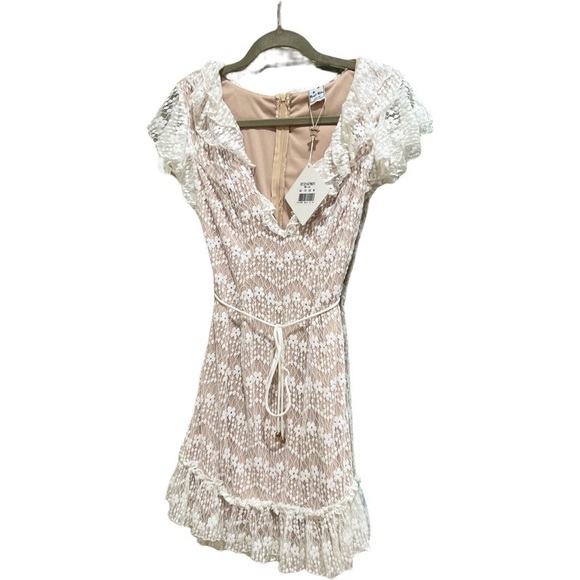 NWT Hello Molly Fall in Love With Me Dress Sz M comfy cute and fun *sold out* - Picture 3 of 7